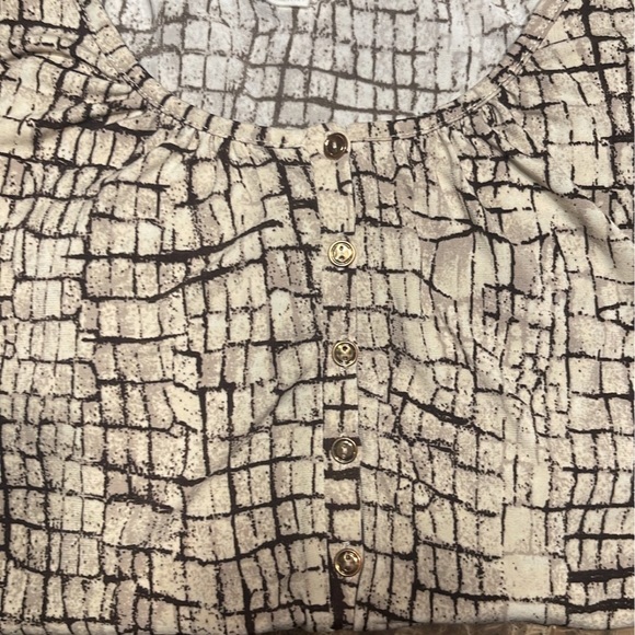 CDW Ladies Petite Blouse - Picture 4 of 6